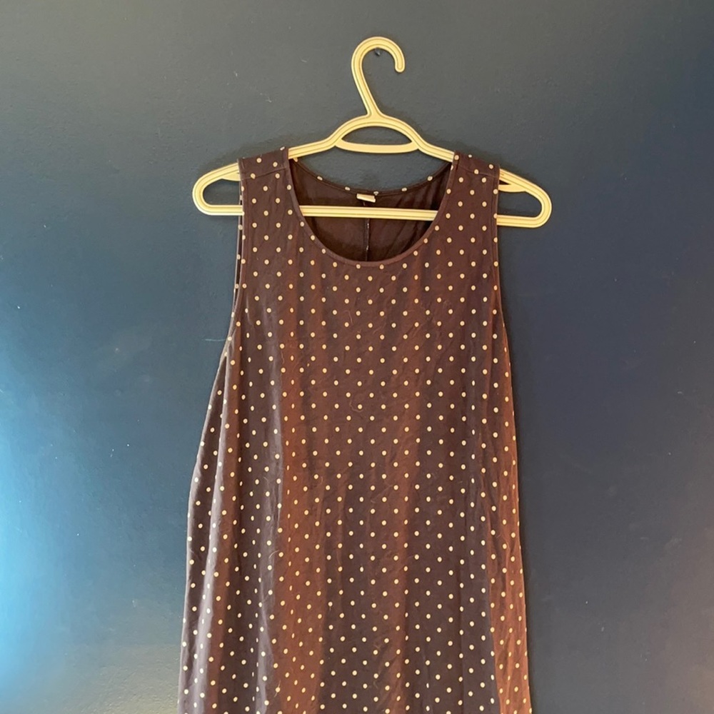 Sleeveless dress